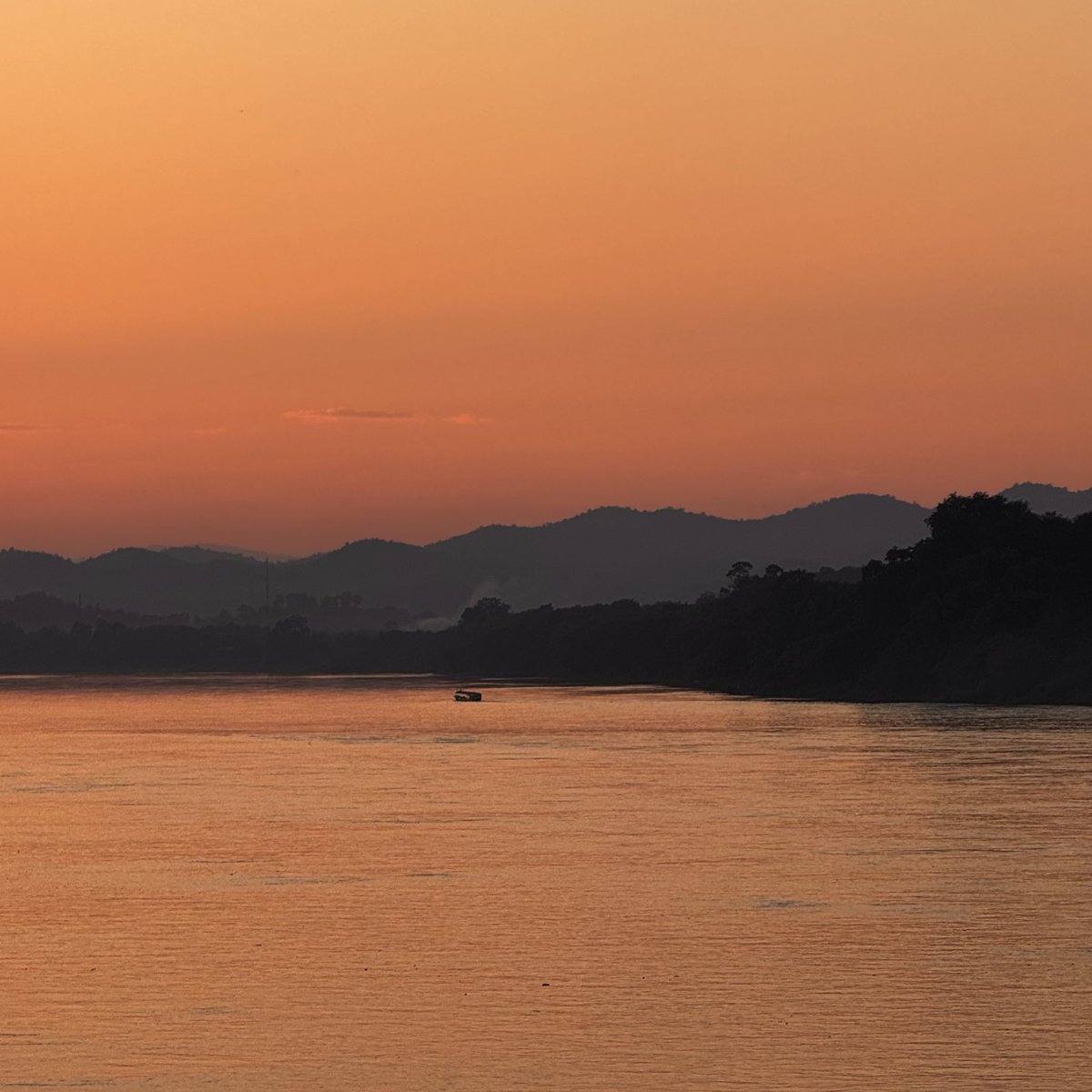 พรุ่งนี้ก็เดือนธันวาคมอีกครั้ง 🍃✨