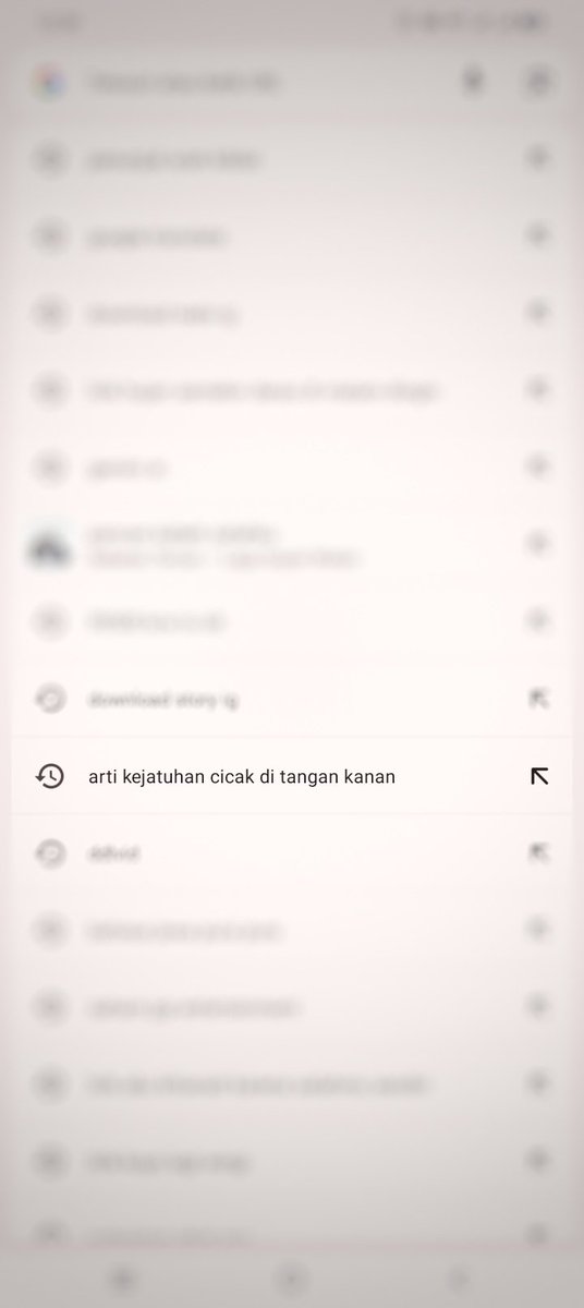 pputrrr's tweet photo. Beberapa hari lalu bapake kejatuhan cicak waktu mau nutup rolling door. Karena mitos tentang cicak ini jelek, jadi coba searching tapi hasilnya katanya malah mau dapet rezeki. Yaudah gak mikir aneh aneh. Eh qodarullah kemarin kena musibah dan yang kena tepat tangan kanannya 🥲 https://t.co/B0zVuwPozY
