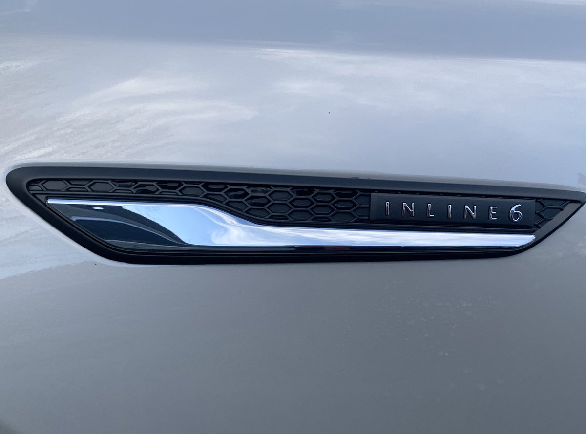 Myron Vernis tweet media