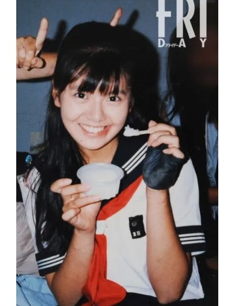 スケバン刑事Ⅱ』の撮影中にアイスを食べてるナンノ✨️ ＃ラジオ深夜