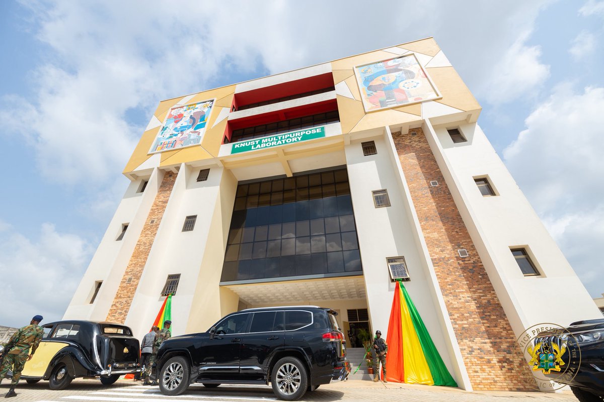 NJOAgyemang's tweet photo. During my visit to Kumasi yesterday, I joined His Majesty Otumfuo Osei Tutu II and the Vice Chancellor, Prof. Rita Dickson, to commission three significant projects at KNUST. These were the Souvenir Shop, the KNUST Multipurpose Laboratory, and the KNUST Bottling Company.

These projects are a testament to what becomes possible when our educational institutions are given the support, space, and encouragement to innovate and thrive.

Government remains committed to strengthening higher education, promoting innovation, and ensuring that institutions like KNUST have the tools they need to drive Ghana’s development agenda forward.