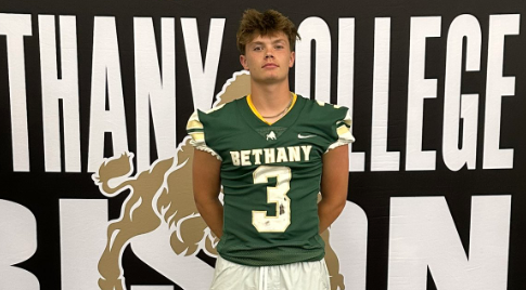 sixstarfootball's tweet photo. Eastern USA Senior Risers: High-Value Prospects Drawing Attention

📈High-Value Seniors Out East: The Priority Prospects Earning Heavy Interest🔥

STORY: ▶️https://t.co/Ku85of8gCl

@hulk_bowden @brysen_dixon3 @cristperalta1 @GrantPullen00 @jose_sabastro18 https://t.co/X65TV6dXBJ
