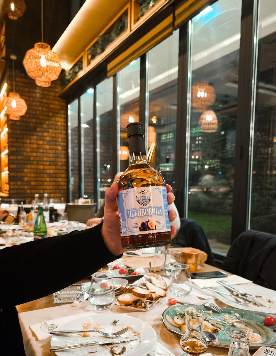 BozerDesigns's tweet image. Bottle label design 🥃

#KeepCreating