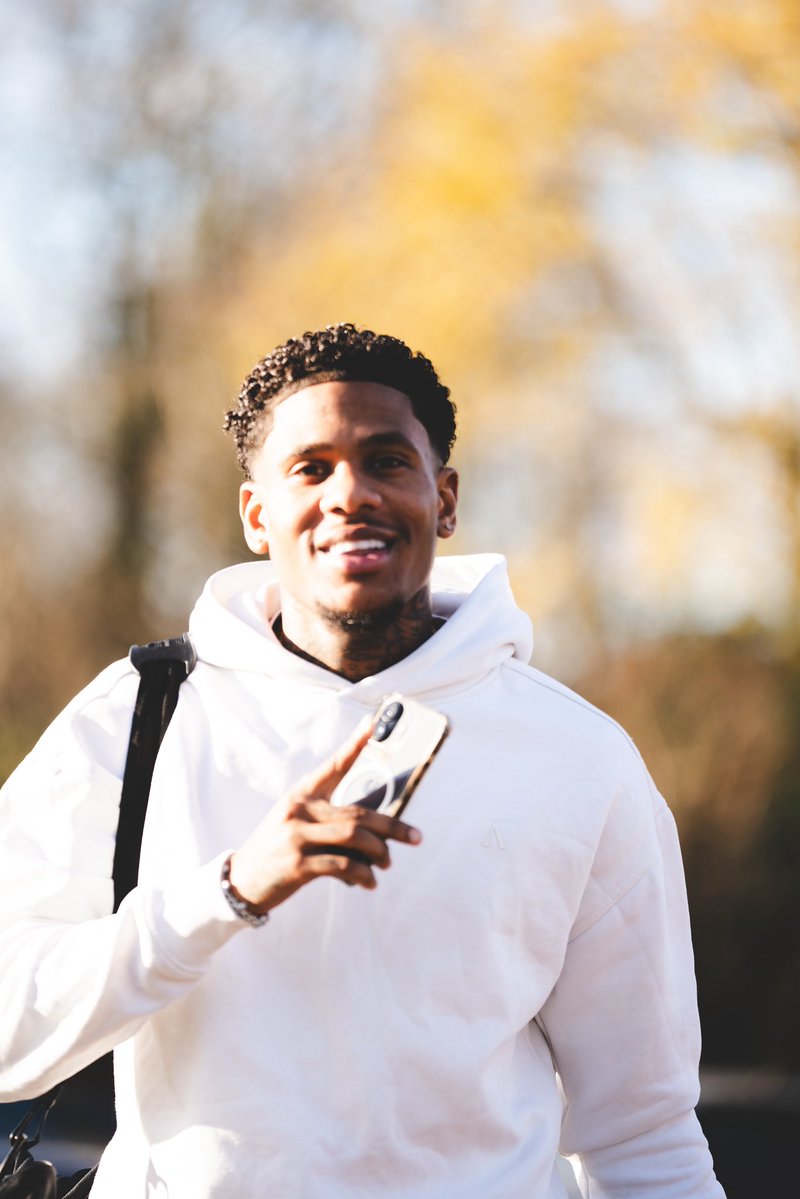 telstar1963nv's tweet image. 𝐀𝐫𝐫𝐢𝐯𝐞𝐝.

#TELfey #WitteLeeuwen