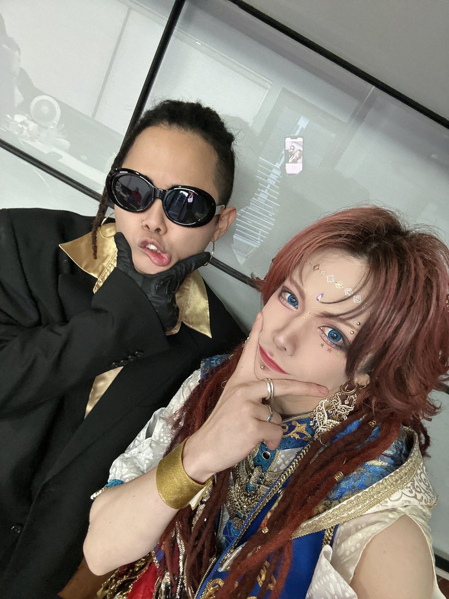 bk_shogo's tweet image. デラックス×デラックスとのツーマン
滋賀ユーストンありがとうございました！！！
語彙力失くすくらい楽しかったのか、それを表す日本語がないのか…とりあえず最幸でした❤️
ありがとうデラデラ！！またツーマンぜったいやろう

#べびきん
#デラデラ