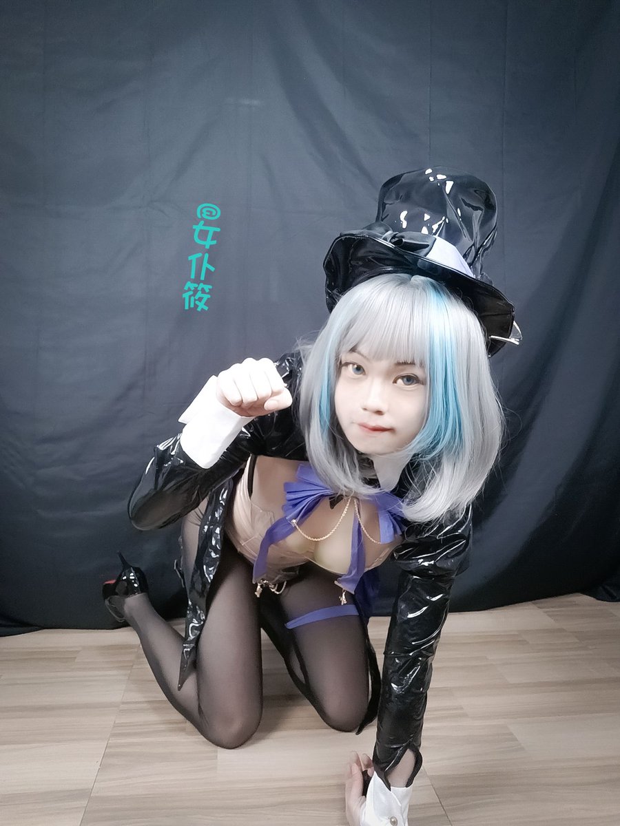 ARSGK39's tweet photo. 亲爱哒~猫猫可爱吗？新图上架了哦~包含那种你懂的啦，r18的哦~ https://t.co/4BbYhUnfAZ