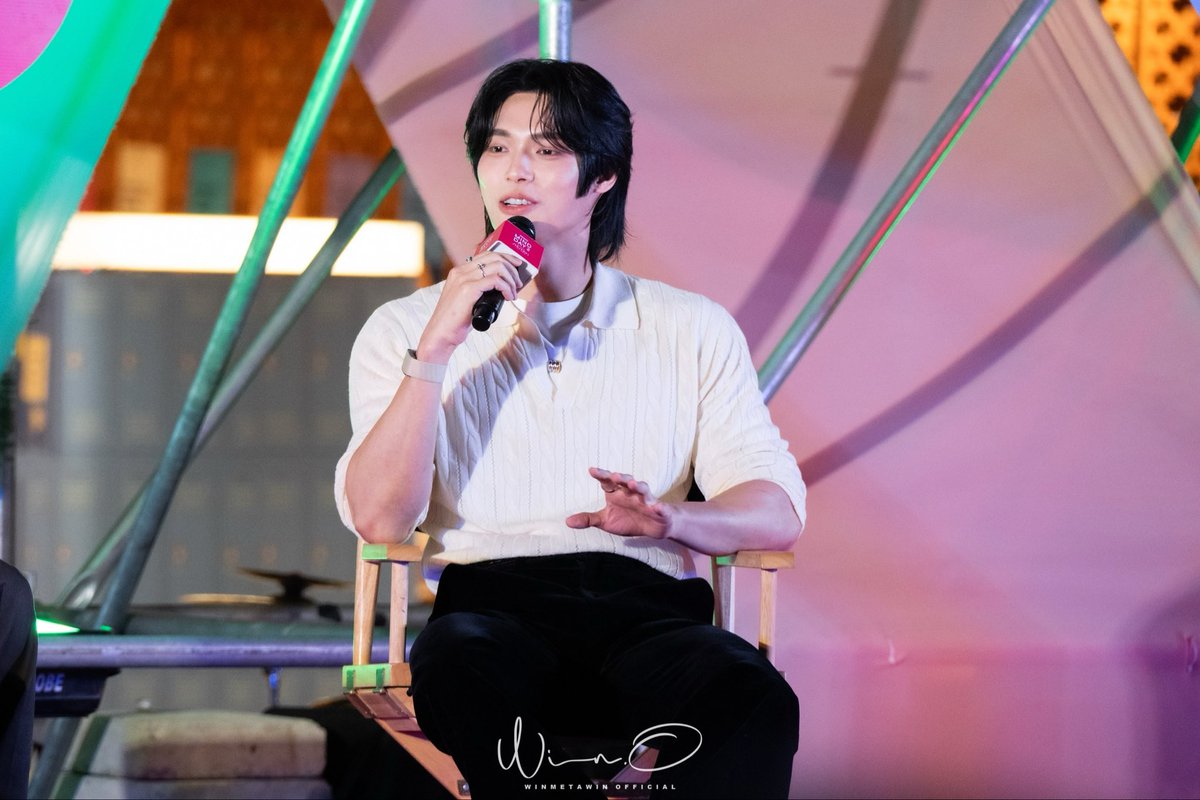 WinmetawinO's tweet photo. วันนี้น่ารักมากกก 

WIN SHISEIDO BLOOM BEYOND 

#MOODYMINDDAY2XWin https://t.co/wxkA9HnIJq