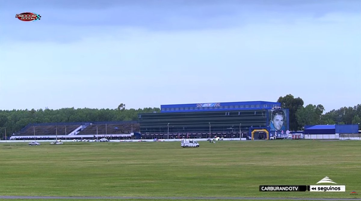 CarburandoTV's tweet photo. Ya estamos en vivo para la final del #Procar2000 desde La Plata.
Ahora por YouTube:
https://t.co/n3ah6mqFLb https://t.co/eVyCYyNZsa
