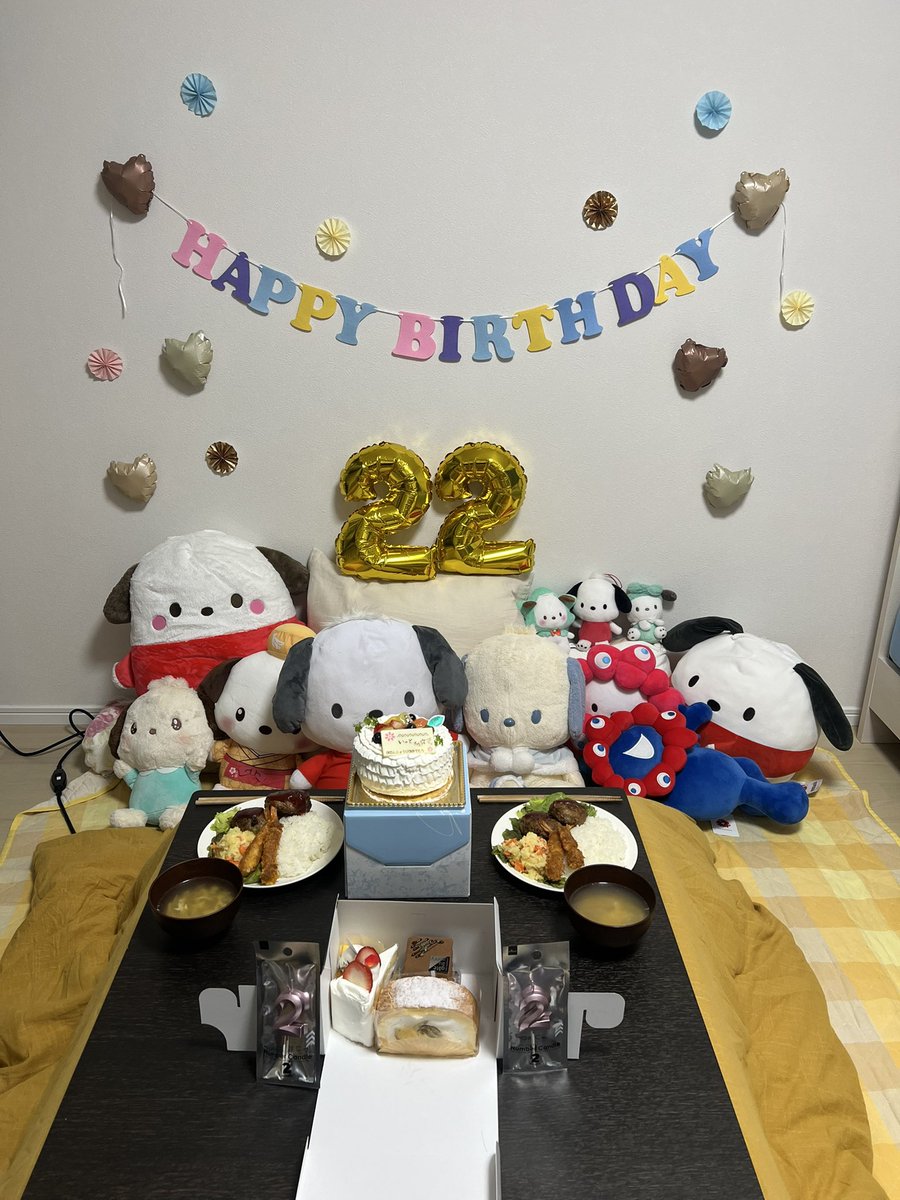 彼女と17時間違い生まれなので二人でお祝いしました。ありがとう！