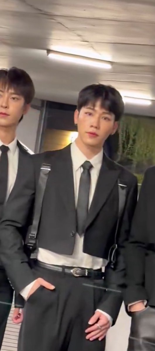 acloverbloom's tweet image. วันนี้คนสวยกับครอป ผมตายยยย 😭😭

#PraewMeetAndReadxที่รักสารวัตรเธียร์ 
PoliceInLove Praew SiamParagon 
꒰ @Warwanarat #warwanarat ⋆˙⟡♡ ꒱