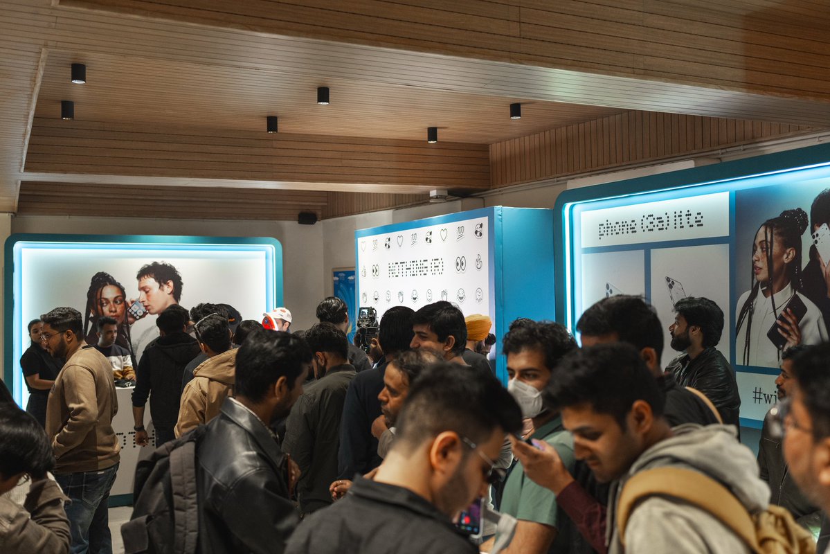 nothingindia's tweet image. The Phone (3a) Lite arrived in Delhi. And the city came through to light up the day. 
This community is super special. Thank you for showing up 🫶