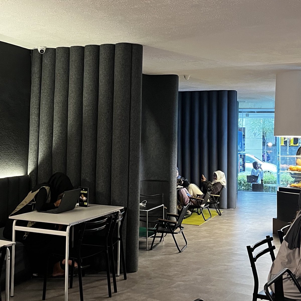 comffeine's tweet image. 