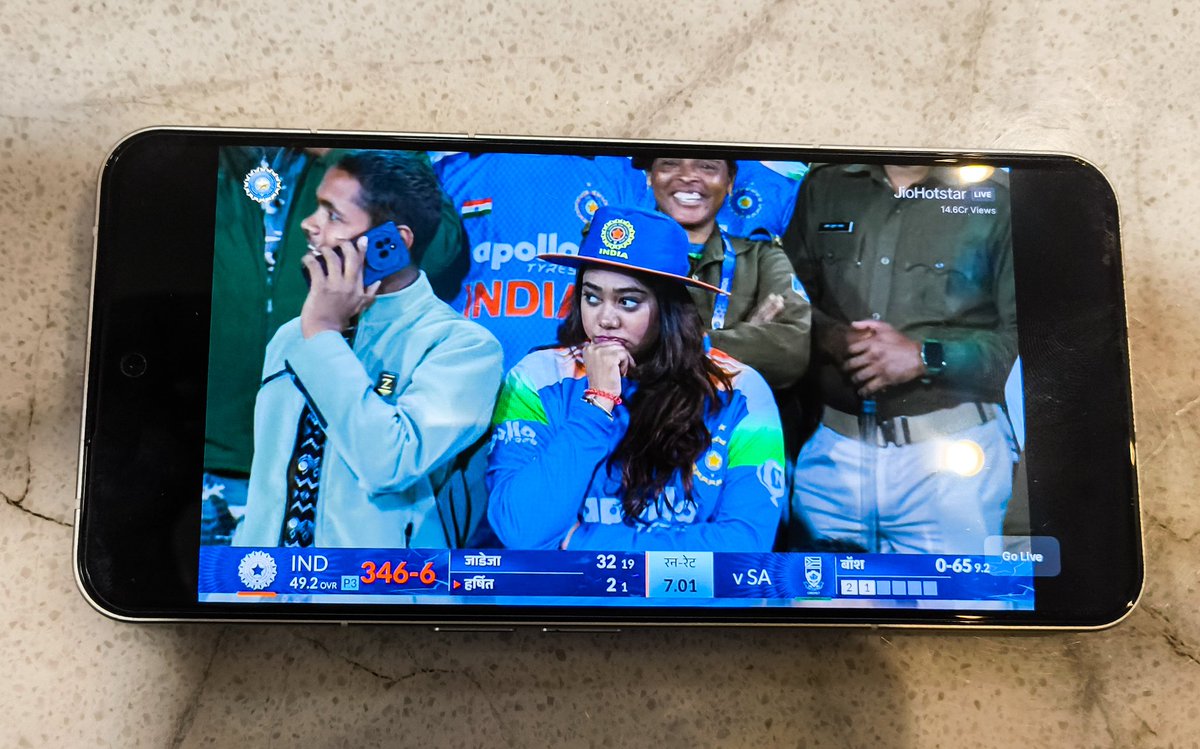 Is that a Nothing Phone (3a) Pro 🧐🥹😍 <a href="/nothingindia/">Nothing India</a> ?? 💙 Unique design stands out, isn't it??
#INDvsSA #ViratKohli ❤️ #RoKo #Nothing