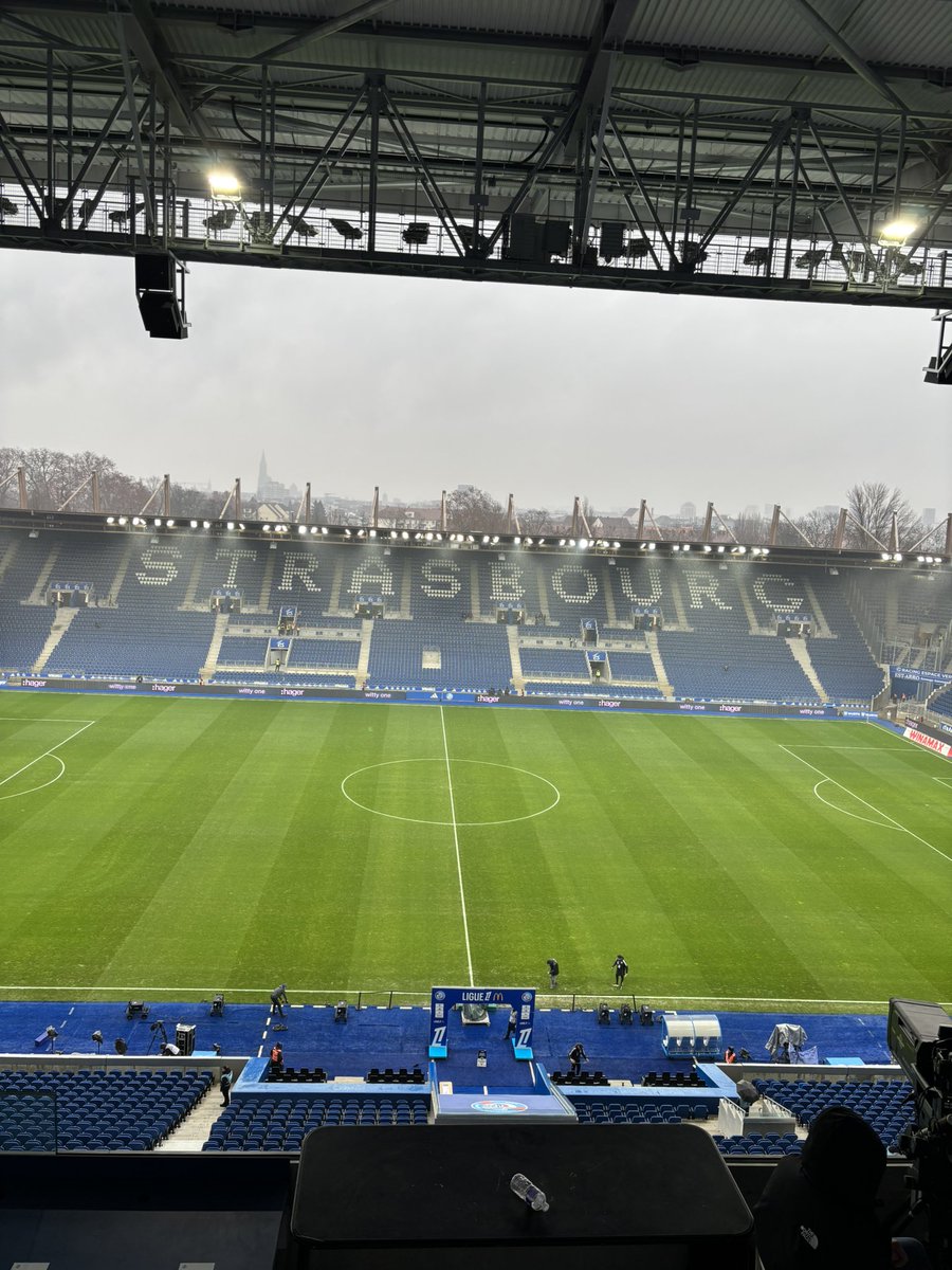 Direct__Racing's tweet image. 📍En place au stade de la Meinau pour Strasbourg - Brest (J14) ! 

#RCSA #LiveRCS