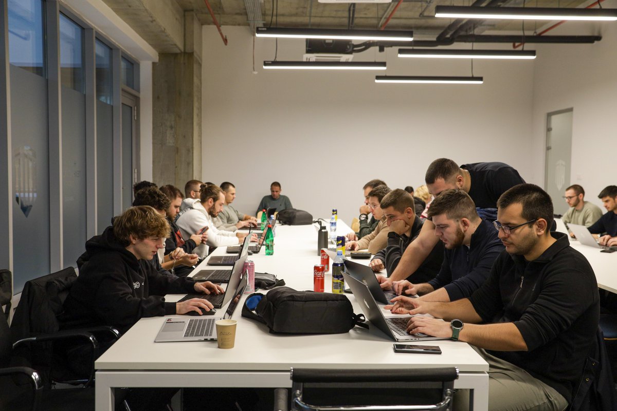 4 Point O Labs tweet media