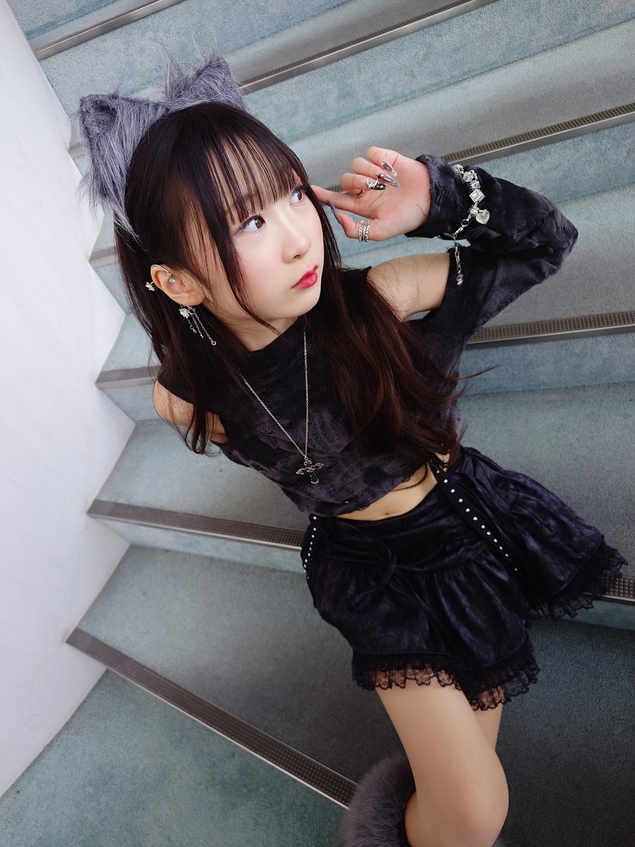 こんばんKwan🧚‍♀️💜
今日はソロスペといつメンLIVE応援📣💕ありがとう💜
トップバッターめっちゃ緊張したし裏返って悔しかったけどこれからもっと上手に歌えるようにがんばるから、見守っててね🧚‍♀️💜
でもやっぱり悔しい(>~<)𐤔歌うまくなりたいな。練習するぞー！
#PRiYAnCeR #Kwan #アイゲキ