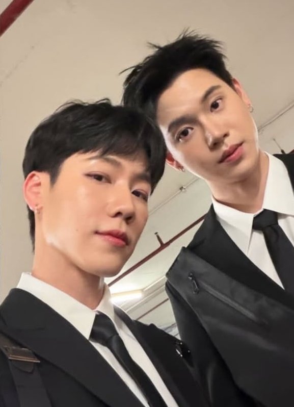 YUYIPPEE's tweet image. ที่สุดนะ 😭 

PoliceInLove Praew SiamParagon
#PraewMeetAndReadxที่รักสารวัตรเธียร์