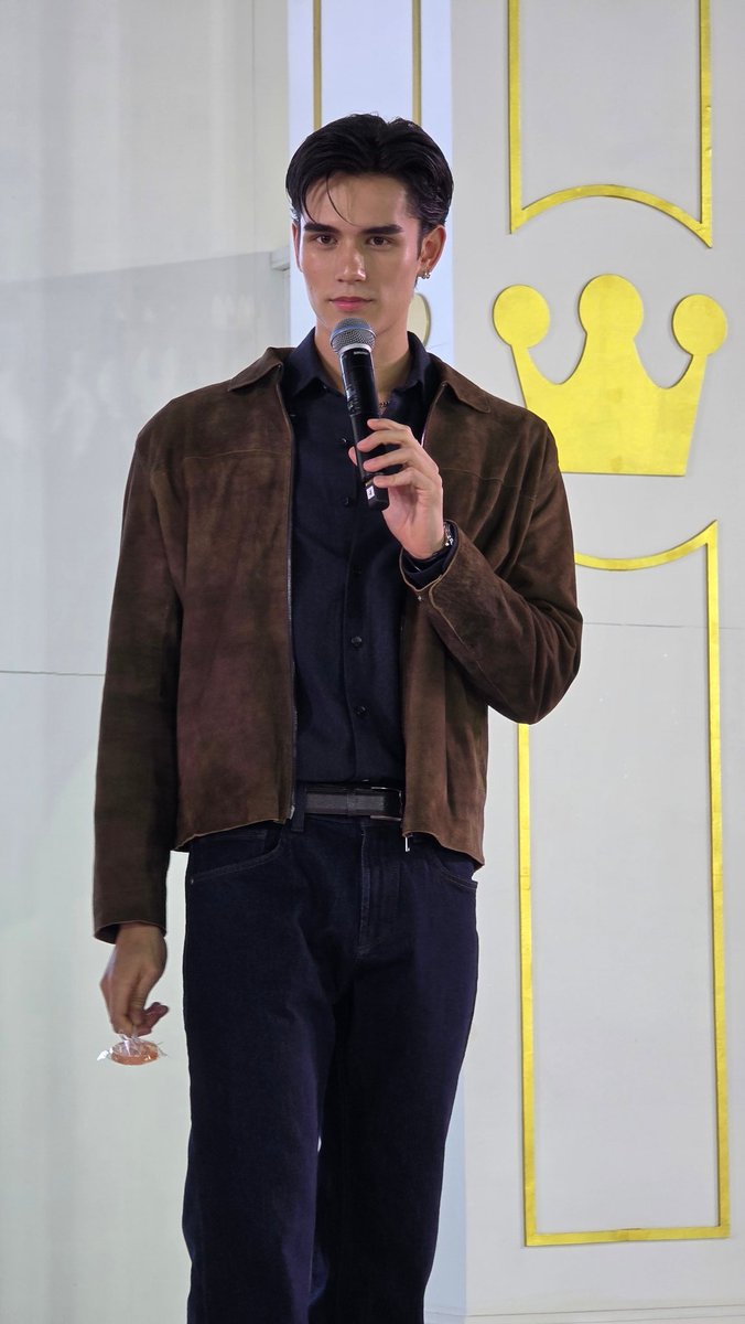 yjrwtn's tweet image. หล่อเท่ทุกท่วงท่าบอดี้มันให้😎

TATE AT SIAM PARAGON
#SiamParagon20thAnniversaryxTATE
#SiamParagon20thAnniversary
#เทศน์ไมรอน #TateMyron