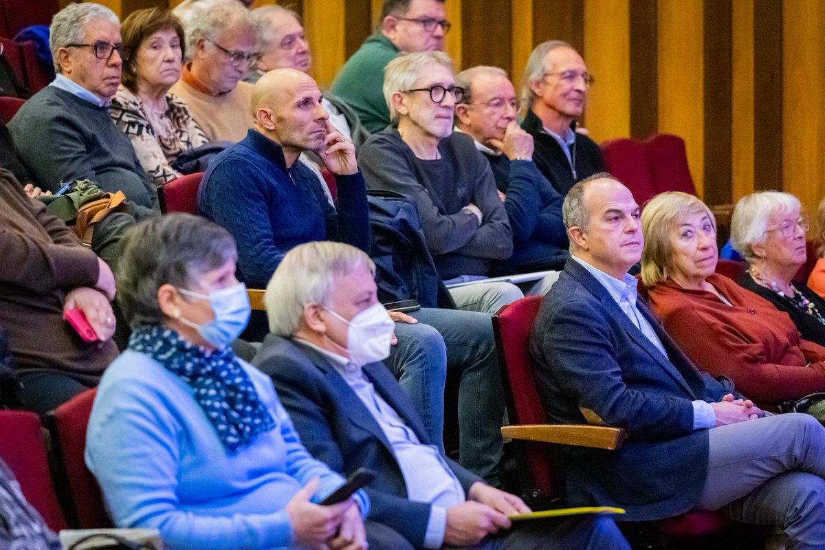 jsalvadoirius's tweet image. Gràcies @MovEsquerresCat i @AccioxRep per convidar-me, com a president de l’espai ideològic d’esquerra de Junts, a la fusió d’ambdós partits.
Seguim teixint complicitats amb altres actors de l’esquerra independentista, construint ponts i ampliant l’aliança política estratègica