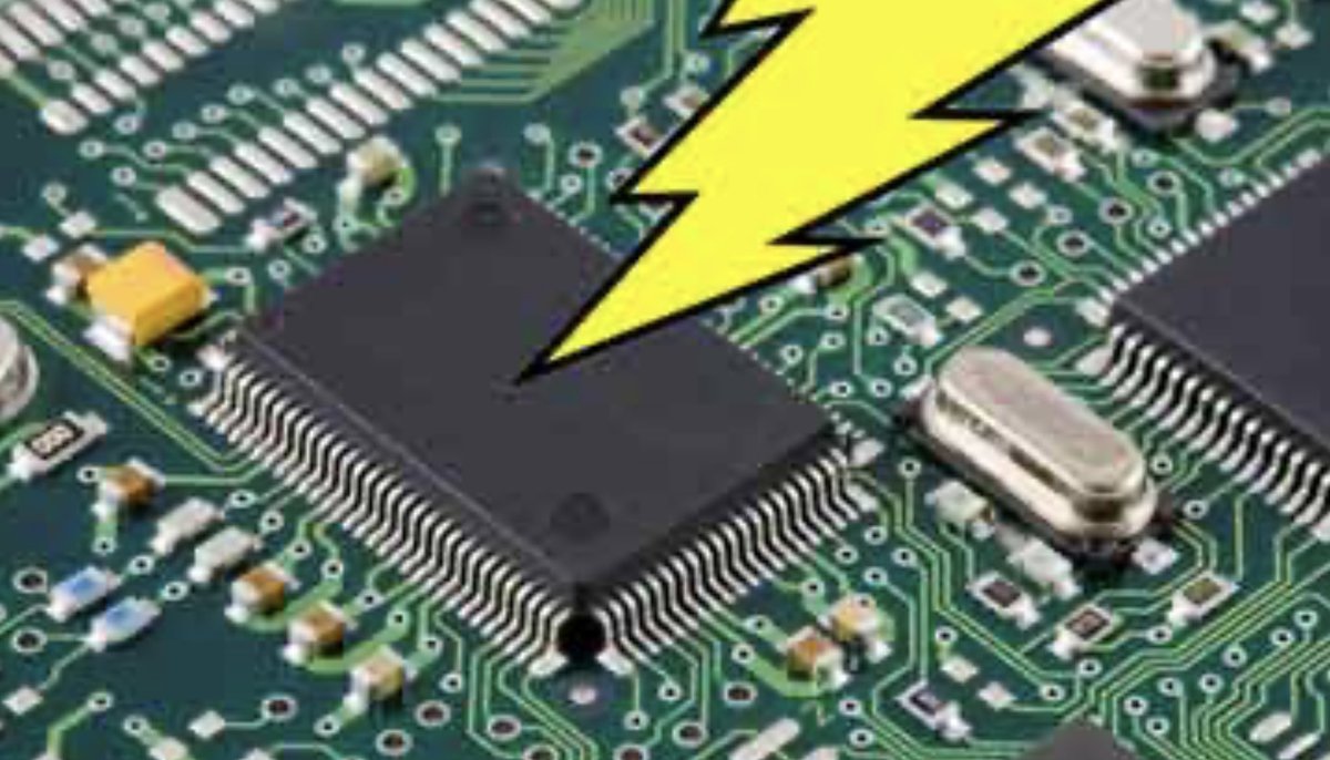 ElecNotes's tweet image. What is Electrostatic Discharge, ESD: the basics

Electrostatic Discharge or ESD is a fact of everyday life and it is of particular importance in the electronics industry these days.

Years ago when thermionic valves / vacuum tubes were used it was not a problem, and even with…