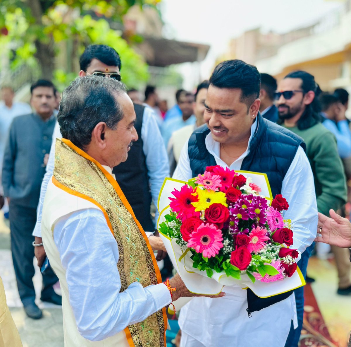 AidanSinghBJP's tweet image. आज पाली में भारतीय जनता पार्टी, राजस्थान के माननीय प्रदेश अध्यक्ष श्री मदन राठौड़ जी के सुपुत्र के वैवाहिक कार्यक्रम में सम्मिलित होकर सुखद वैवाहिक जीवन हेतु शुभकामनाएं प्रदान की।

#Pali
@madanrrathore