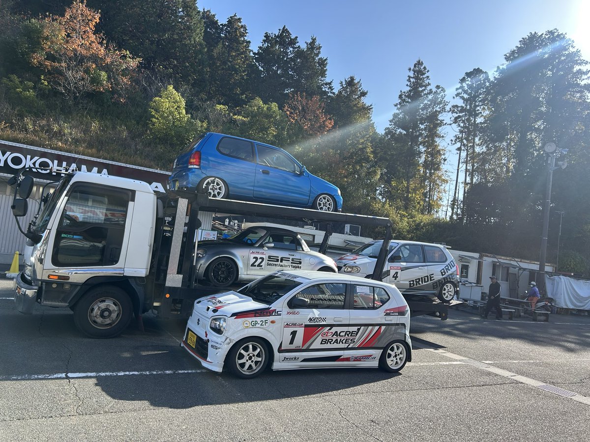 DelightGarage's tweet photo. 久しぶりスズカツイン走りました

コペン　デライトSFS号
速かったけどブレーキがフカフカでレースの主催者が参加者様の邪魔するわけにもいかないので途中リタイヤ

楽しかったからヨシ

また来年もアクレカップで遊びましょう！
お疲れ様でした！

#アクレカップ
#スズカツイン https://t.co/JhKlGtmSLY