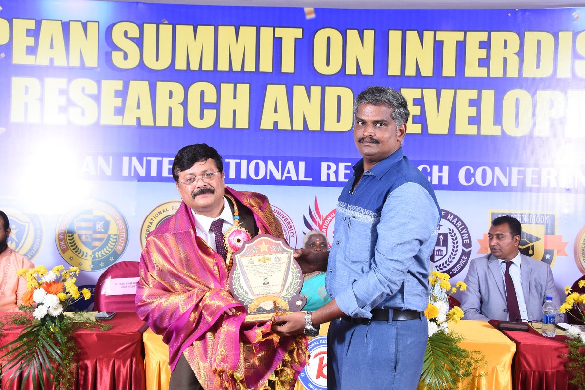 Brainae_'s tweet photo. Our Vice Chancellor, Prof. Dr. Regunath, served as Chief Guest at the European Summit on Interdisciplinary Research and Development. Thanks to Prof. A. Dinesh Kumar for organizing the summit, and recognition to Prof. Dr. Sailesh Kumar for his affiliation and appreciation received https://t.co/PExPnZnuby