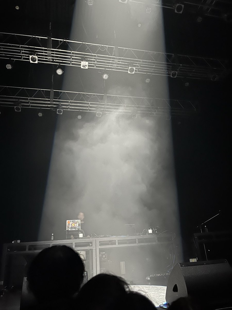 58___rnsn's tweet photo. 本当にたくさんの人に愛されとることが分かった😭客演も選曲も豪華フルコースすぎて胸いっぱい😭ライブ音声やったけん本当に目の前におる感じがした😭J本当にありがとう😭 https://t.co/NyM1L5miwV