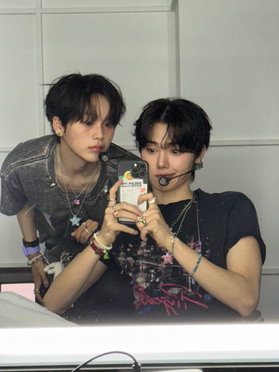 antroal98's tweet image. 어휘력딸려서 너무 좋은데 너무좋다고밖에만 못하는중