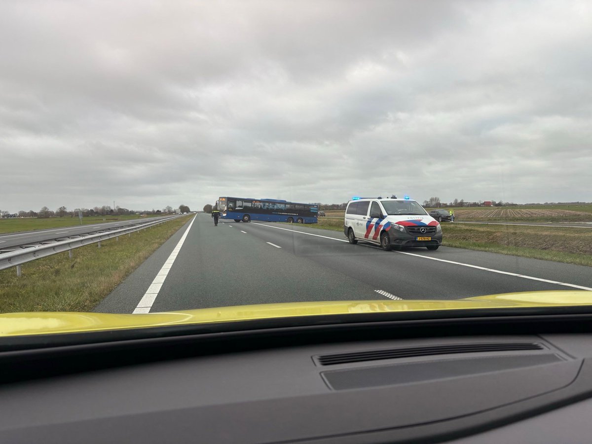 Nieuw ongeval op A31 met vastgelopen lijnbus