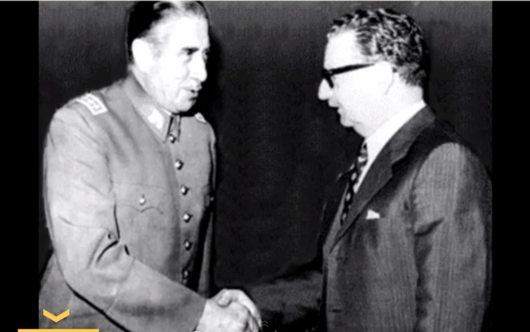 mitecu's tweet photo. @KekaBasualdo Nunca olviden que Pinochet era el hombre de confianza de Allende. https://t.co/kw728T14xt