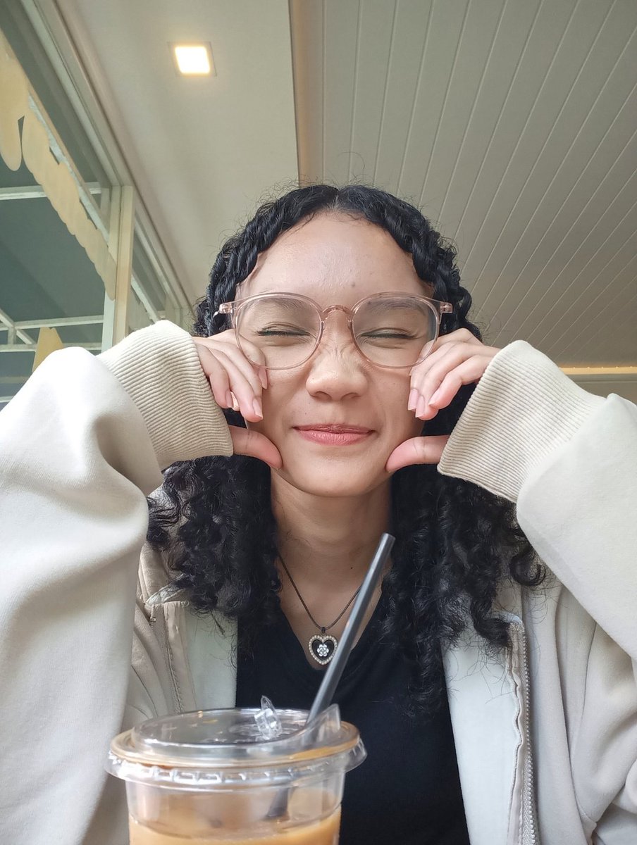 deardcc's tweet image. 