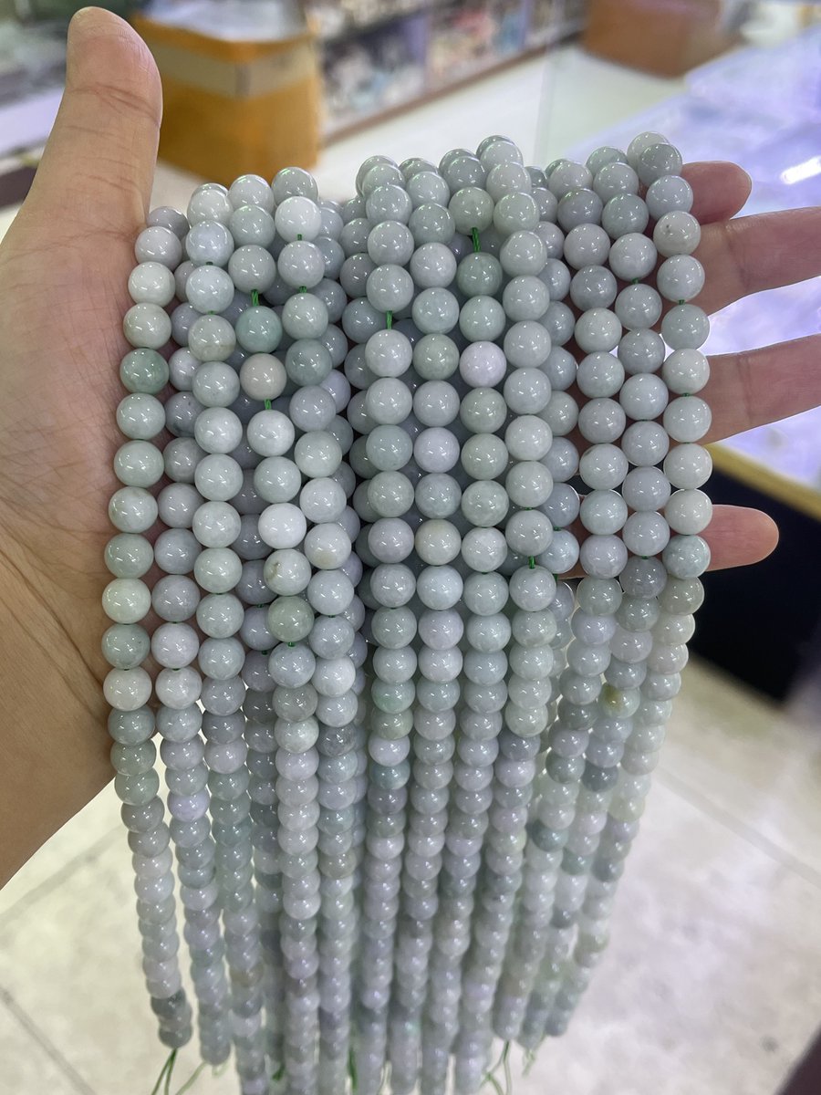 vkbeads6's tweet image. Burmese Jade Smooth Round Beads 4/6/8/10/12mm

May you interested, pls feel free to contact Emily Whatsapp +8618117723664

#jadeite #burmesejade #greenjade #professionalstoneagent #loosebeads #gemstone #stonebeads #semipreciousstone