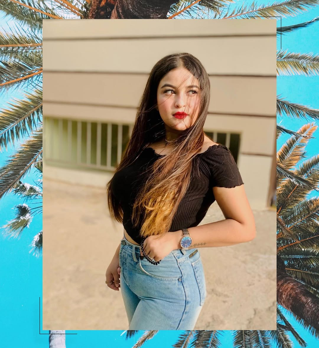 Aaradhya1992s's tweet image. Some moments are not loud, yet they echo the longest. Sharing a frame that holds a little silence, a little clarity, and a lot of meaning. .

#DeepVibes #MoodyFrames #SilentStories #CapturedThoughts #LifeInClicks #AestheticVibes #SoulInFrames #TrueEssence #TwitterVisuals