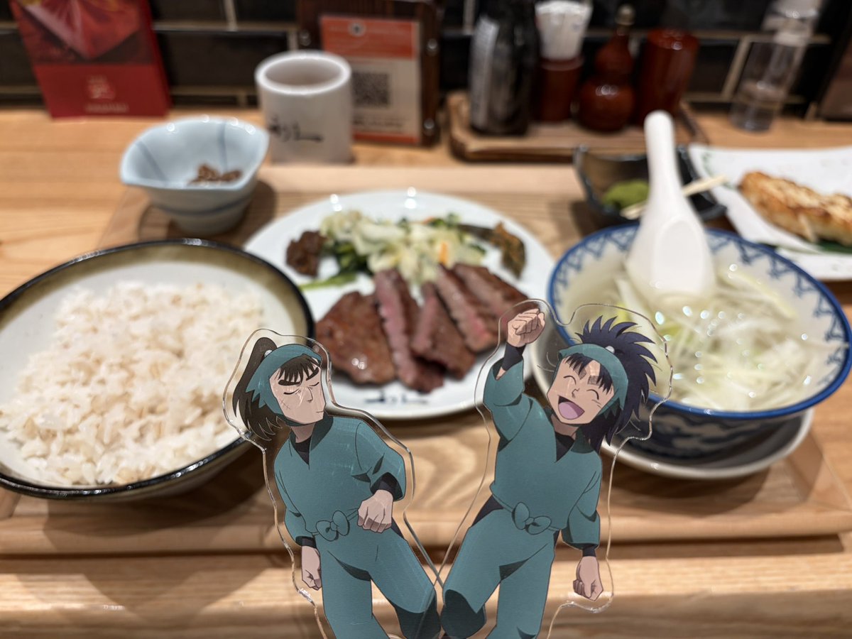 mani_rikyu's tweet image. 今日はフォロワーさんと石ノ森萬画館に行ってきました〜！コラボフードはもちろん忍たまの原画や実物の道具も見て忍たまの世界に浸ってきた✌️石ノ森作品も好きなのでライダーとシージェッターのグッズも買った🤗せっかく宮城に来たので牛タン&amp;amp;ずんだグルメも楽しんでめっちゃ楽しかった🌷