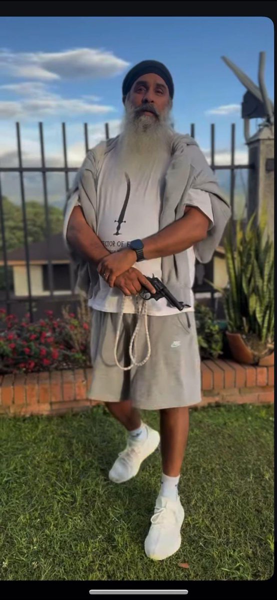 kingkapoor72's tweet image. This man gave me a death threat while holding a gun, and the police did nothing, in the UK.
Why? Because he is radical