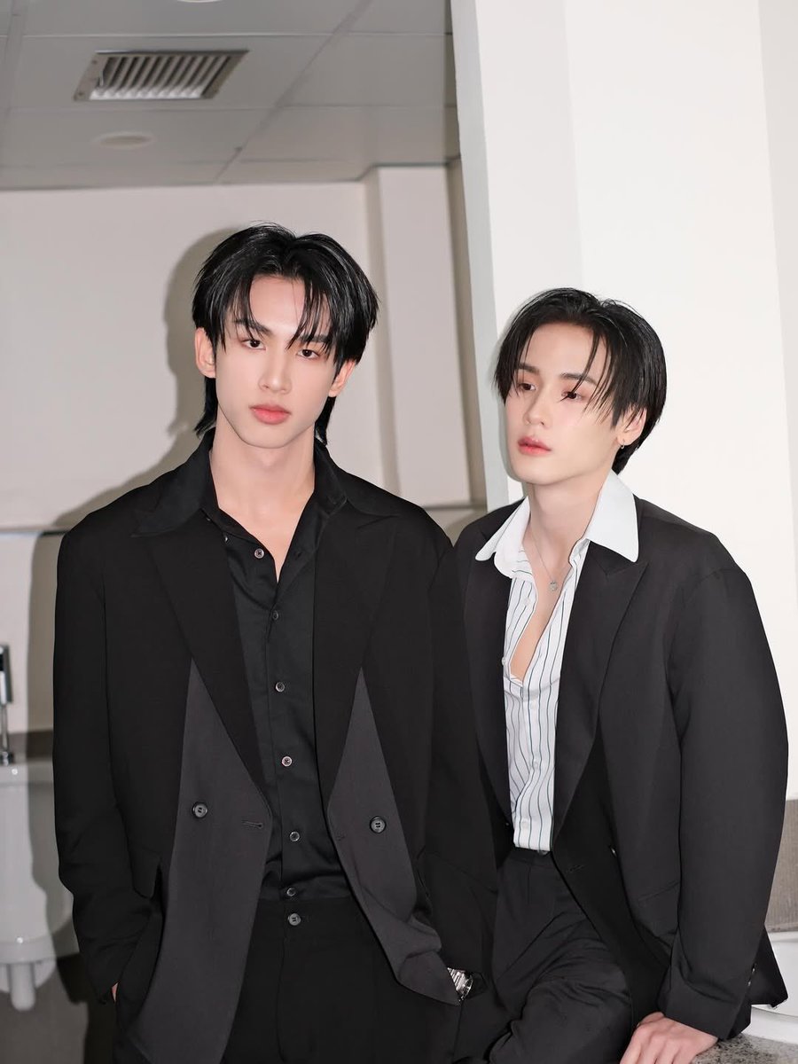 astonorthiveva's tweet image. apa gw datengin swensurf terus bilang &apos;&apos;mas aku legowo kalo mau di madu sm java java itu&apos;&apos;