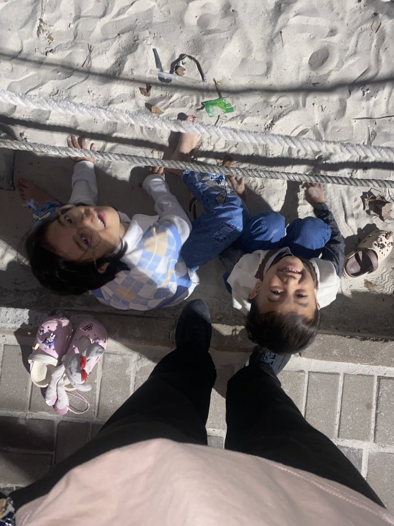 _bernacleboy's tweet image. hari-hari menjadi cool uncle