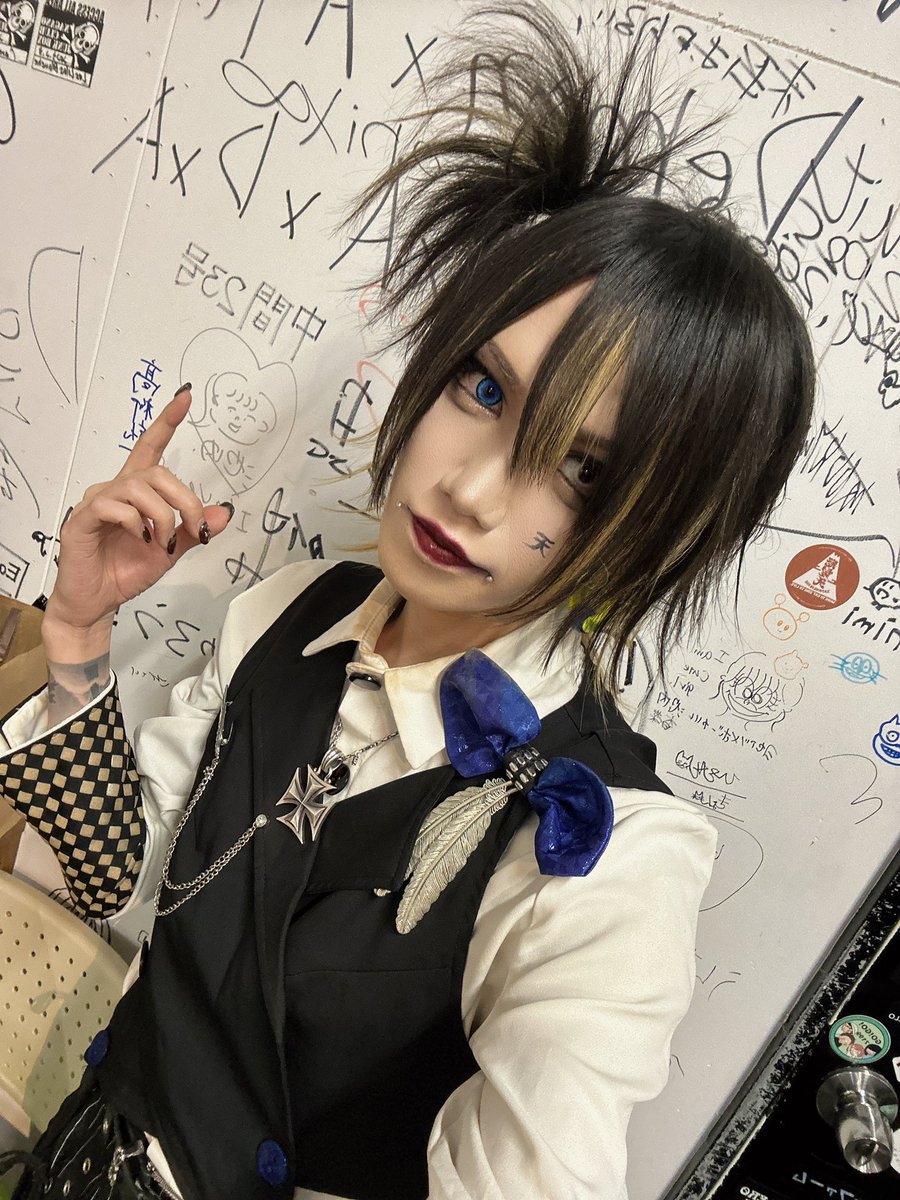 越路屋 葵🚬2026.08.04 Zepp Shinjuku (@dennou_aoi) / Posts / X