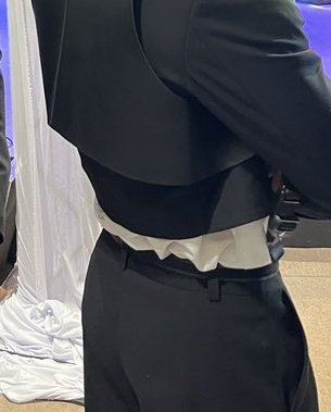 LuvofWar's tweet image. หุ่นค่ตโซ๊ะ เอวคอดยิ่งกว่าคอผมอีก ค่ตจะคุณหนูวอร์ ไฮโซเสื้อครอปมากคุณน้า 😭😭

#PraewMeetAndReadxที่รักสารวัตรเธียร์ 
PoliceInLove Praew SiamParagon 
#warwanarat @warwanarat