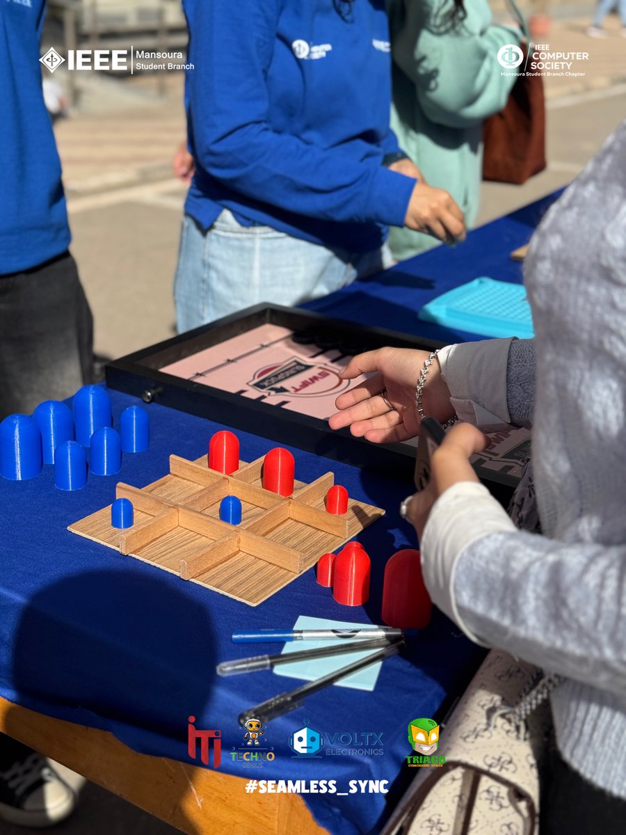 IEEEManSB's tweet image. System Is Online.

Day Two access is now open, authenticate your presence and enter the cycle.

#IEEE_ManSB
#IEEE_ManCSC
#Seamless_Sync