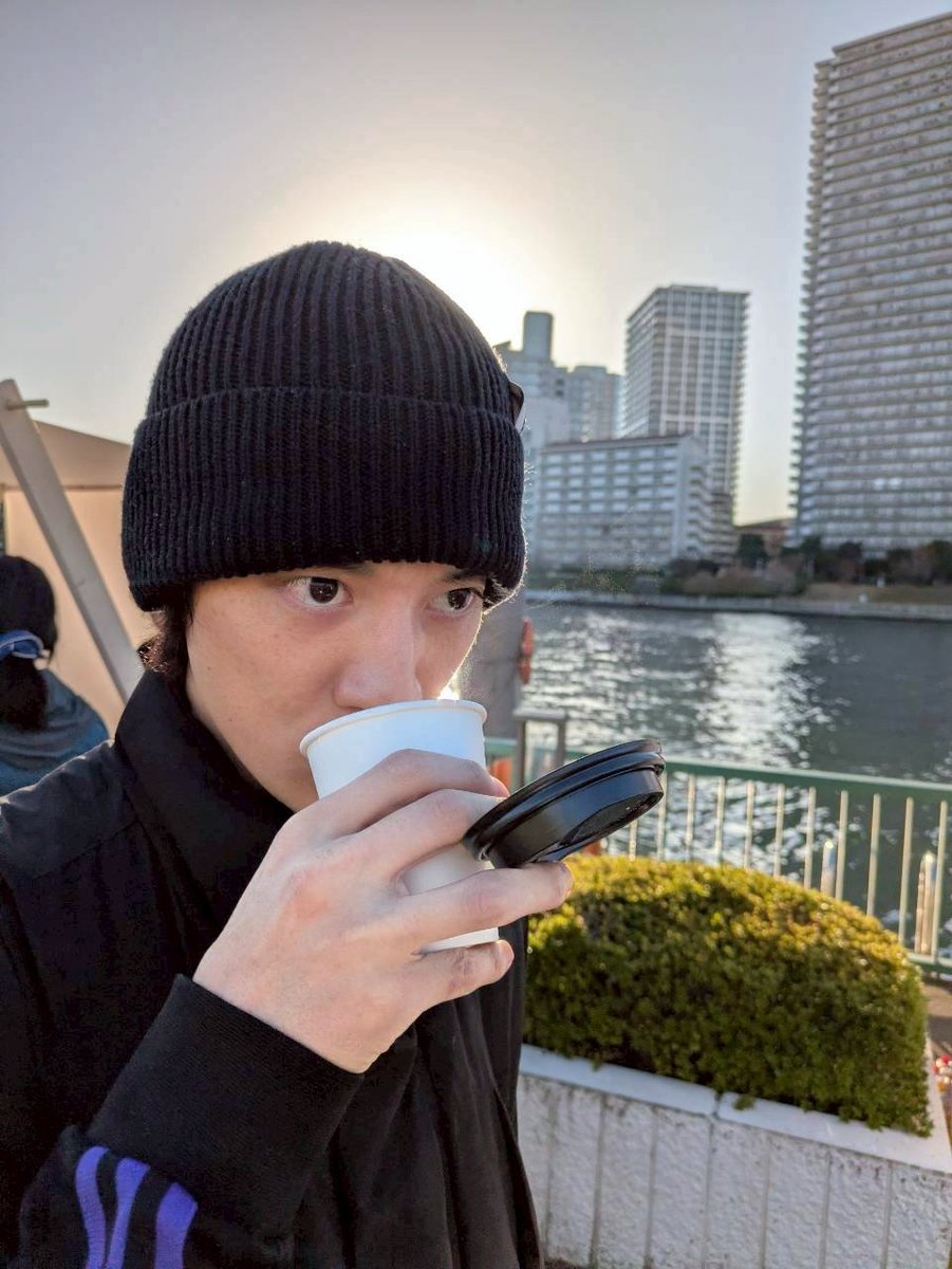 yoi556's tweet photo. 「コロンビア スーダン・ルメ」というとても希少なコーヒーをいただき幸でした☺️☺️💯
コーヒーの概念がかわる！
コーヒーだけど紅茶のような余韻があり、
フルーティーって言葉あるけど
それを遥かにこえてる！笑
気になる方はぜひ飲んでみてください。

明日から12月！みなさんよろしくお願いします。 https://t.co/GtIh377Vl5