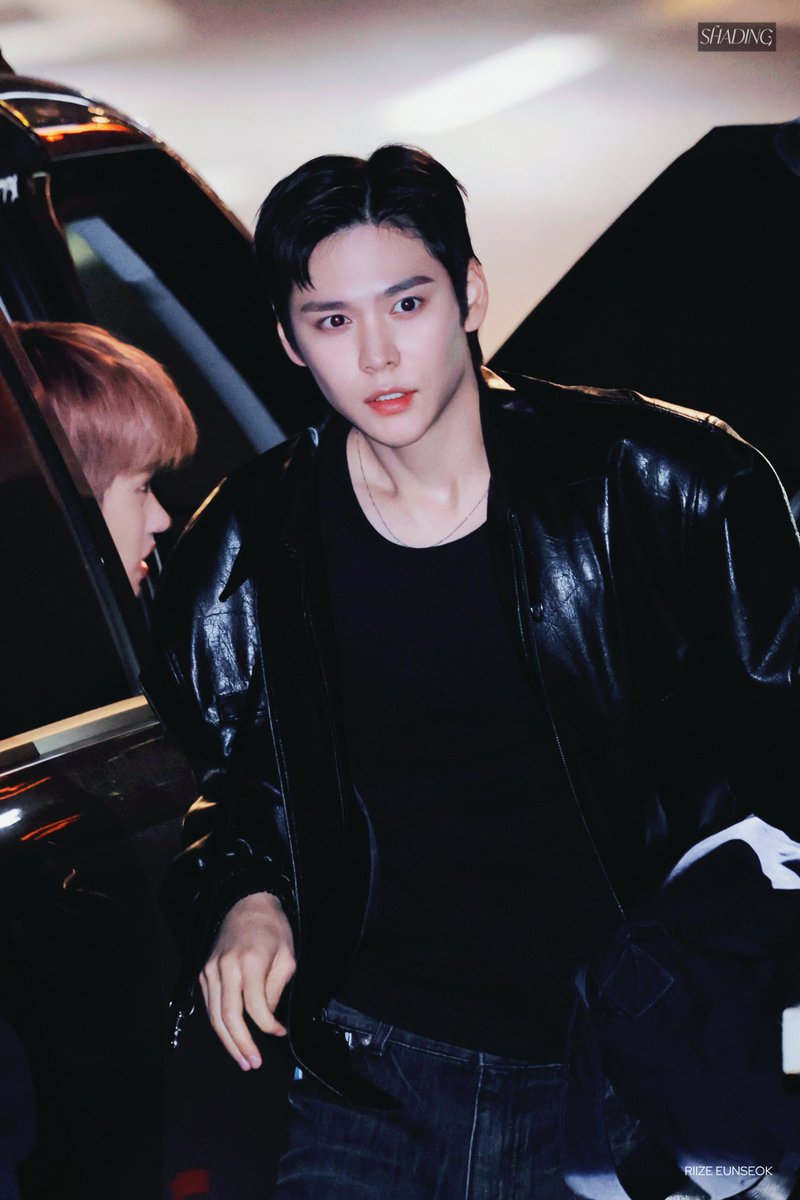 shading319's tweet image. 251130 위버스
#은석 #EUNSEOK #라이즈 #RIIZE