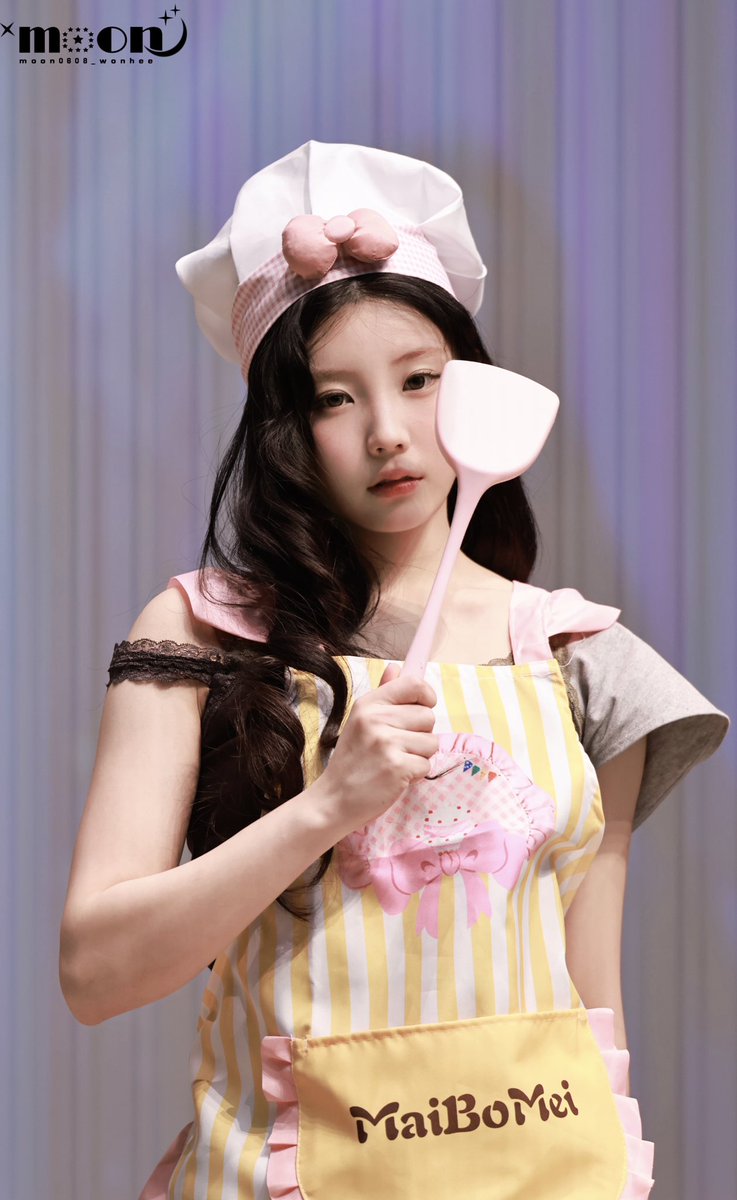 251130

🧑‍🍳not cute

#ILLIT #아일릿 #WONHEE #원희