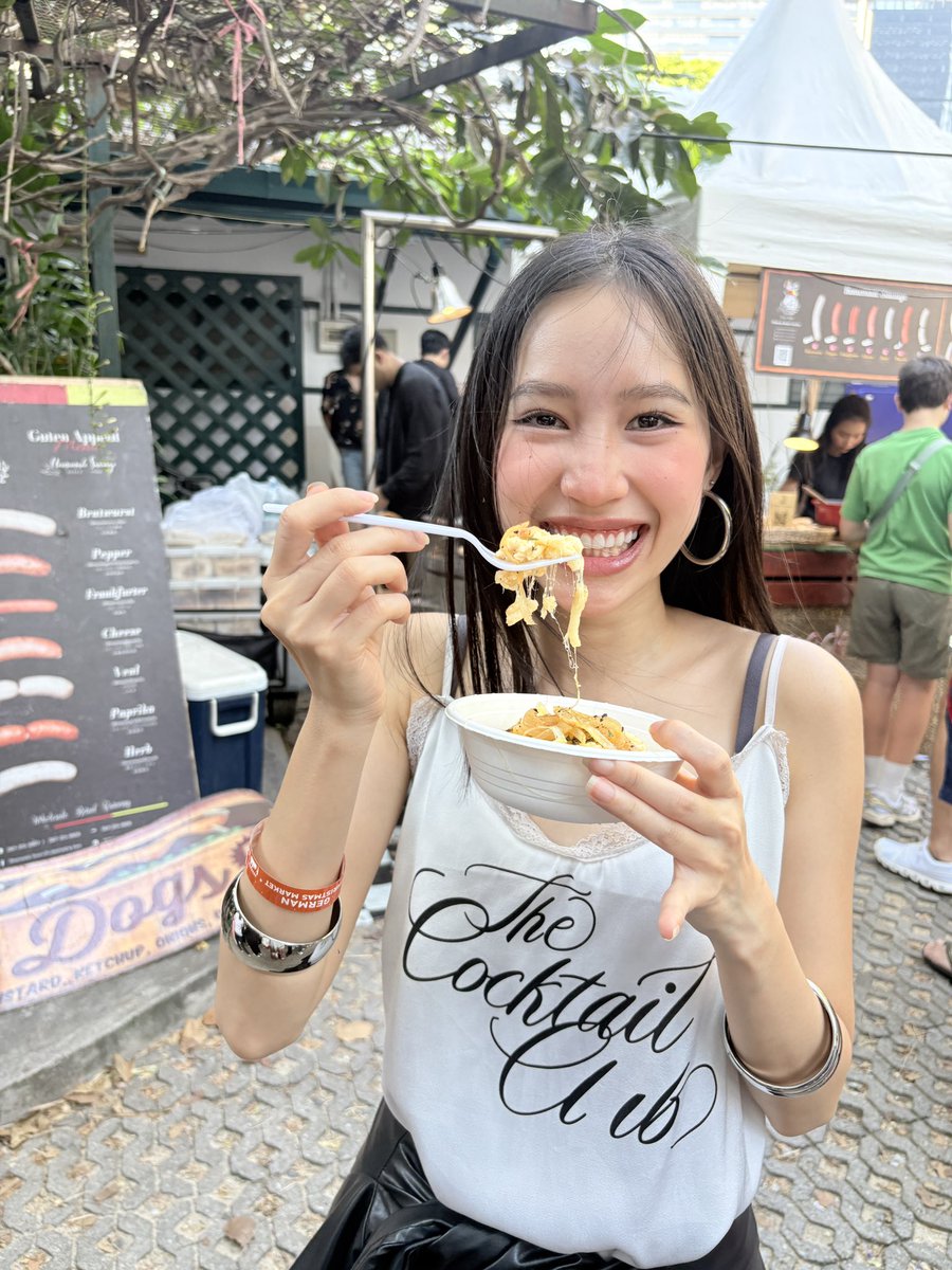 ggracedaytwit's tweet image. เมื่อพน.ผ่าฟันคุด 🤤🥵