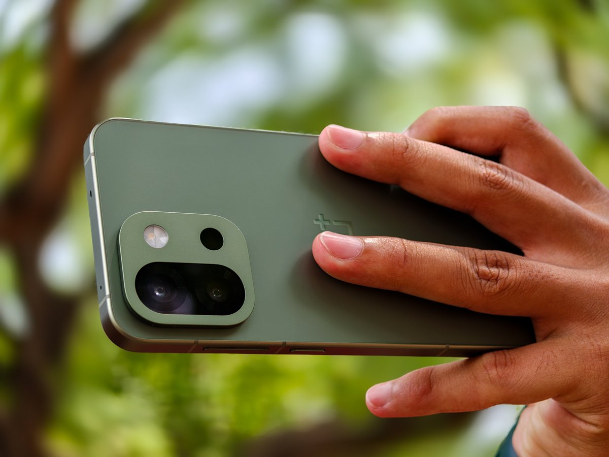 Cartidise's tweet image. Product photography is NOT dead.

AI slop can never match the authenticity of real product shots.

Share your product shots.