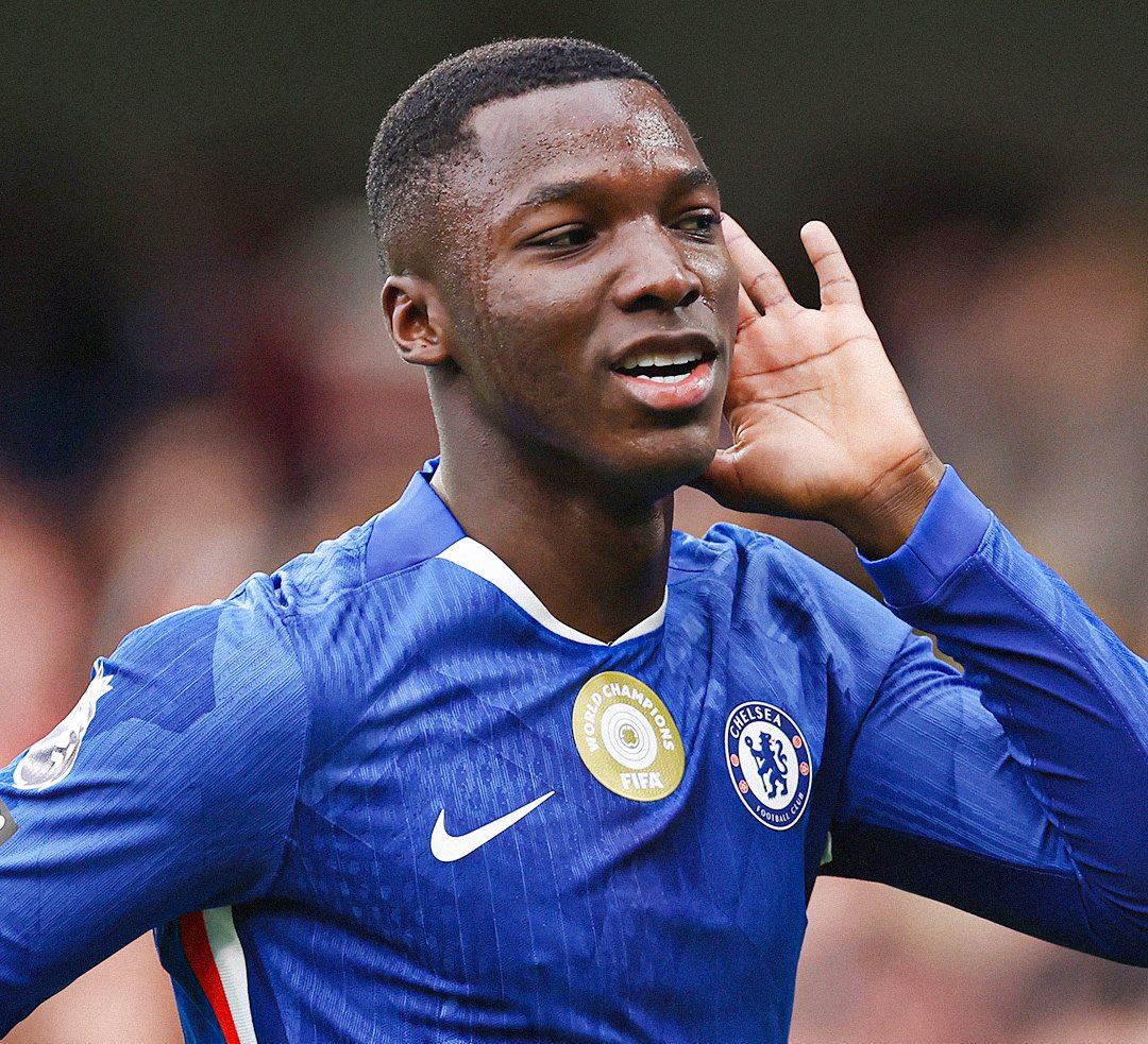 FabrizioRomano's tweet image. 🚨🔵 Moisés Caicedo confirms desire for future: “I would like to be here at Chelsea for a long time. I want more trophies with this club”.

“I want to give everything to this club because they didn&apos;t doubt me. I chose Chelsea because they have ambitions”, told Daily Mail.