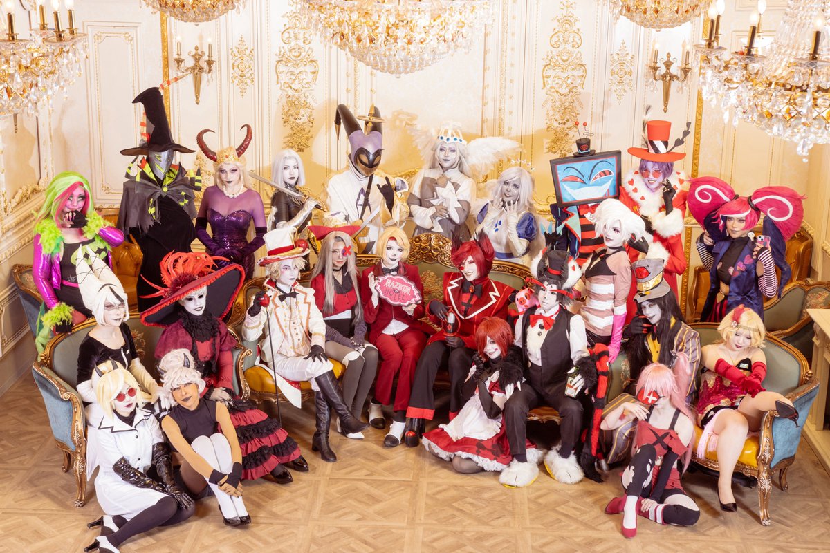 ichimana_'s tweet image. 「 𝘼𝙡𝙡 𝙤𝙪𝙧 𝙜𝙪𝙚𝙨𝙩𝙨 𝙖𝙧𝙚 𝙛𝙖𝙢𝙞𝙡𝙮 ~」
Hazbin Hotel cos
ph: @ee6otw 
#HazbinHotel #HellaverseTeam1109 #HazbinHotelcosplay