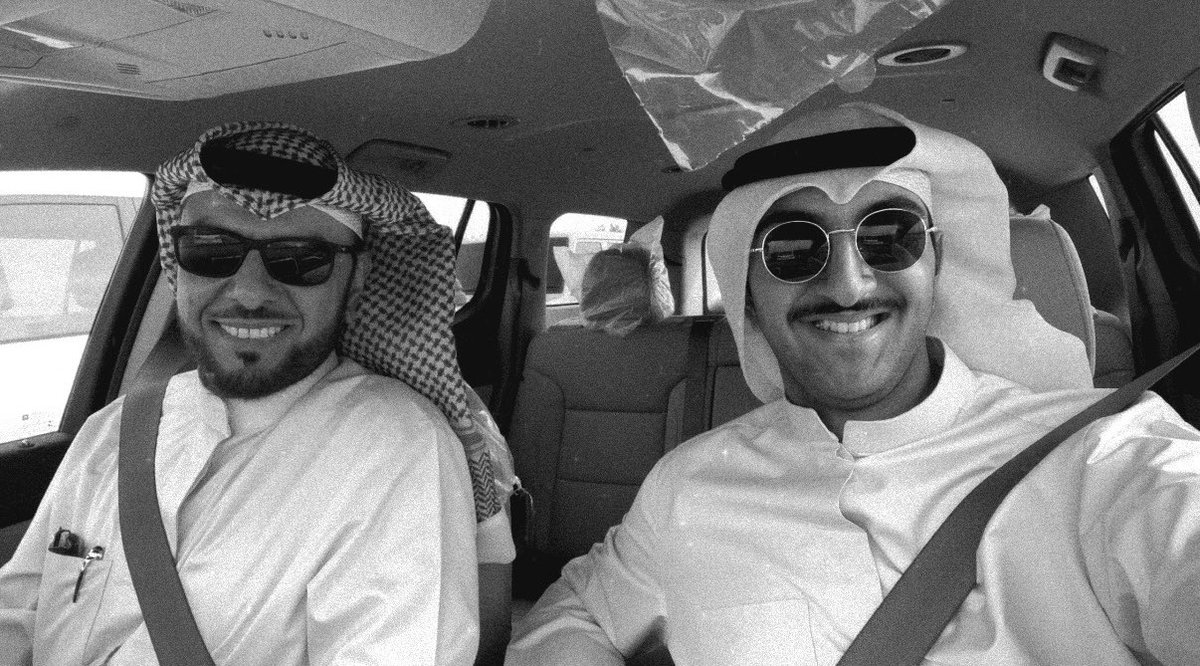 في هذا اليوم قبل ٦ شهور إنتقلت الى جوار ربك يالفائز. 
وماذا عساني ارثيك فقد جَفت الأقلام أمام سيرتك العطرة.   

لو ترى ماكُتب عنك من أصحابك وزملائك وجيرانك، كلامٌ يخفف ألم الفقد ويهوّن علينا رحيلك،
توّفاك الله في يوم الجمعة الثالث من ذي الحجة بعد أن كنت إماماً لصلاة العشاء مع