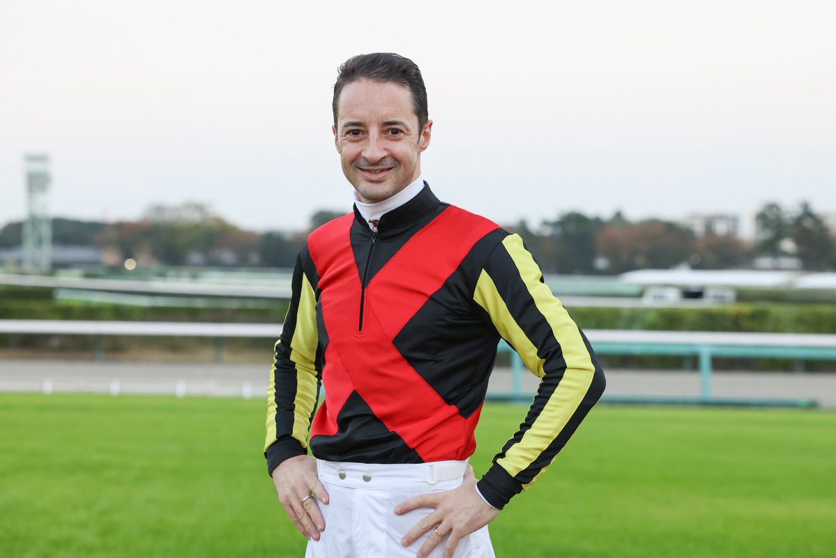 🐎第𝟗話𝟏𝟐月𝟎𝟕日放送🌿
日曜劇場『ザ・ロイヤルファミリー』

▶︎ 速報
￣￣￣￣
第9話「鐙〜あぶみ〜」に
この秋、２０２５年の
秋華賞・菊花賞・天皇賞（秋）
ＪＢＣクラシックを制覇した
絶好調騎⼿#クリストフ・ルメール 
騎手が登場！🏇

どんな役で登場するのか...
ぜひお楽しみに！